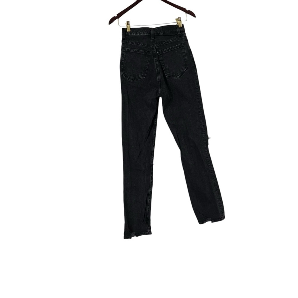 ABERCROMBIE & FITCH The 90’s Straight Ultra High Rise Black Distressed Jeans - Picture 9 of 10